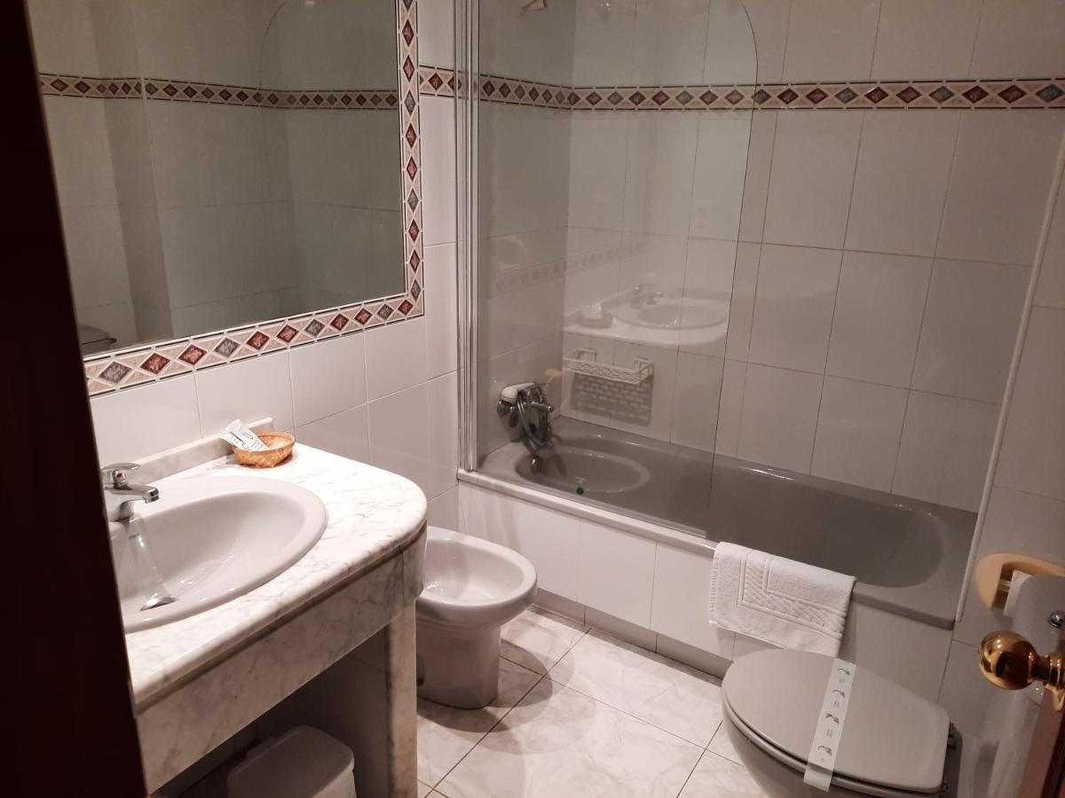 Hotel Cervantes ซันเชนโช ภายนอก รูปภาพ